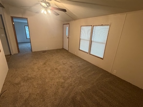 Building Photo - 297 Jessie Lee Dr