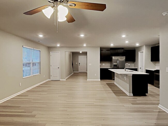 Building Photo - 3214 Treyson Dr