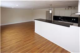 Building Photo - 5111 Schuler St