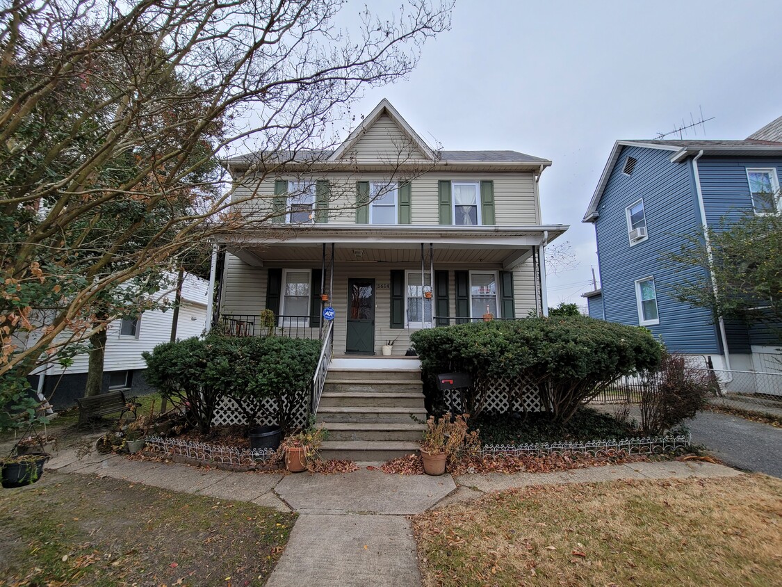 Primary Photo - 5614 Birchwood Ave