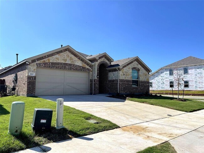 Building Photo - 4617 Ironstone Rd