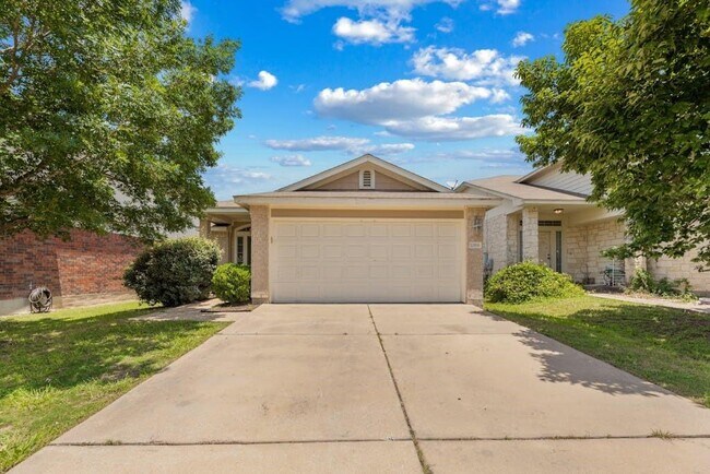 Foto del edificio - 12816 Dwight Eisenhower St