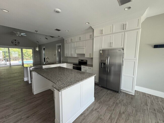 Foto del edificio - 3451 SW Loggerhead Ct