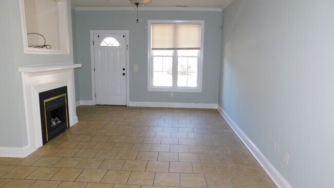 Building Photo - 2266 Blass Dr