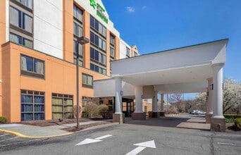 Building Photo - Furnished Studio-Pittsburgh - Cranberry - I-76