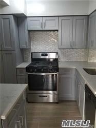 Kitchen - 15272 Melbourne Ave