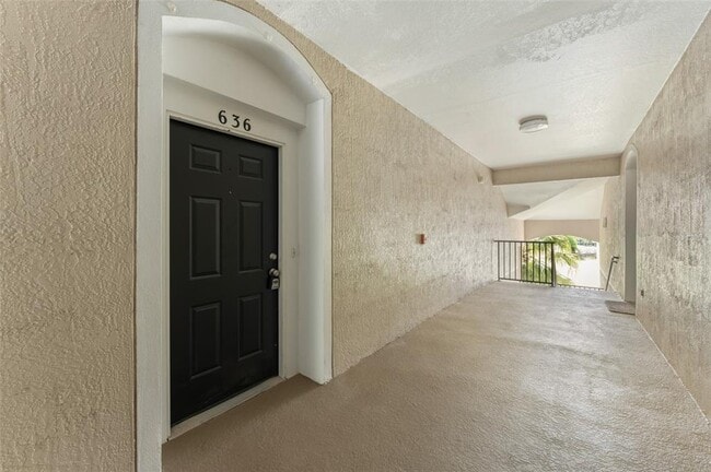 Building Photo - 1224 S Hiawassee Rd
