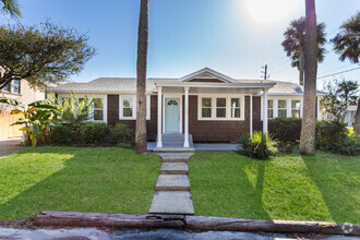 Building Photo - 150 2nd St