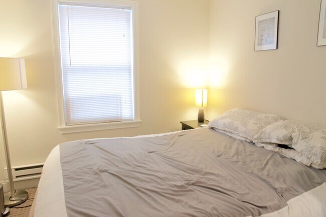 Foto del edificio - 86 E Brookline St