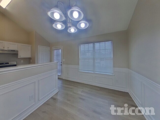 Foto del edificio - 7192 Tanger Blvd