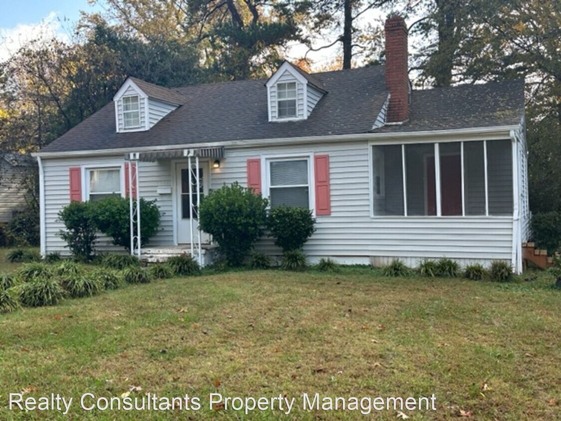 Primary Photo - 3 br, 1 bath House - 2801 Phillips Avenue