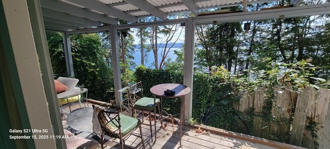 Foto del edificio - 101 Pollock Dr