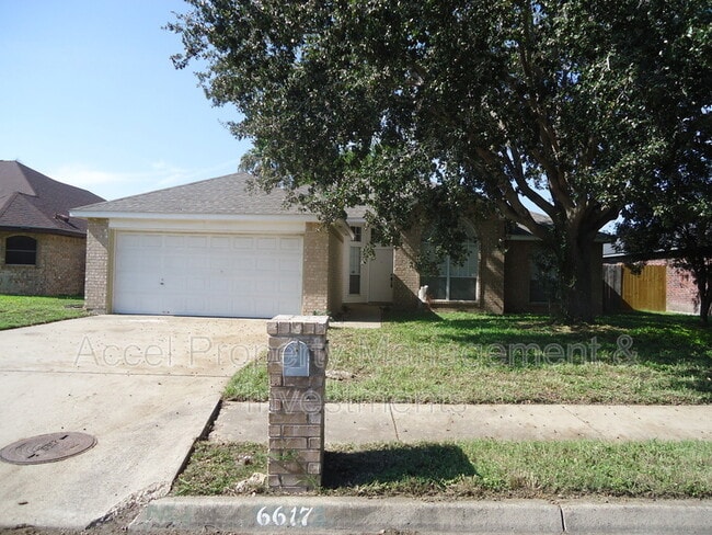Foto del edificio - 6617 N 40th St