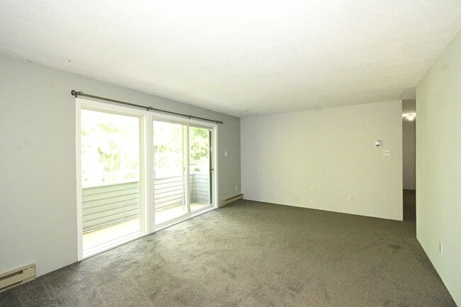 Building Photo - 3030 McGill Crescent
