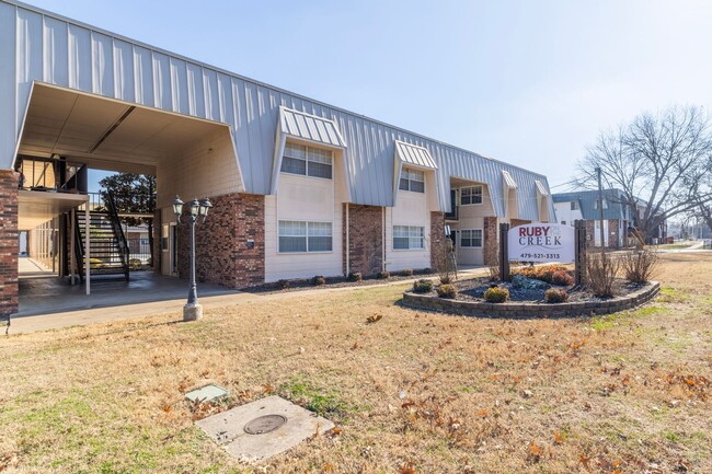 Interior Photo - Ruby on the Creek Apartments