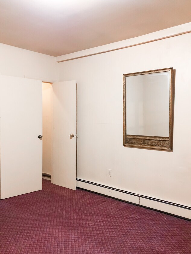 Bedroom - 416 6th St