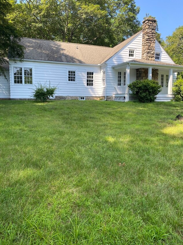Primary Photo - 3 Cricket Ln