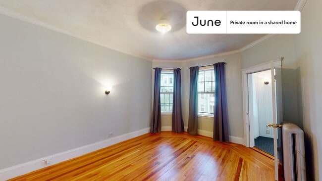 Foto del edificio - Room in Shared 4 bed/1 bath home