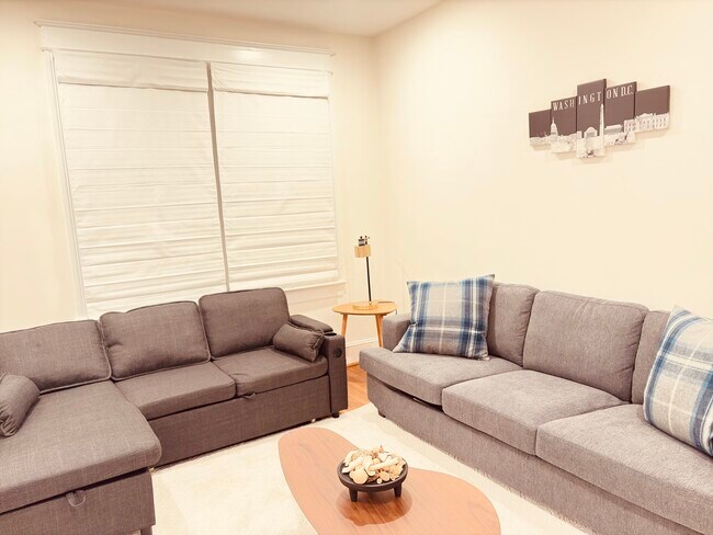 Foto del edificio - 1826 A St SE