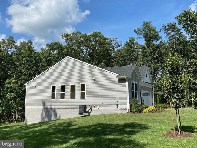 Building Photo - 504 McDonald Rd