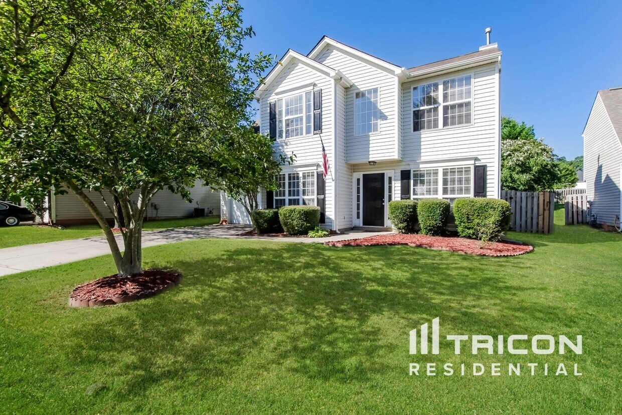 Foto principal - 9609 Chastain Walk Dr