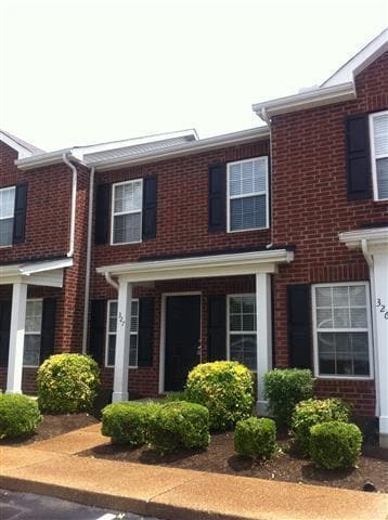 Smyrna Townhome - Ready to Move In - Smyrna Townhome - Ready to Move In