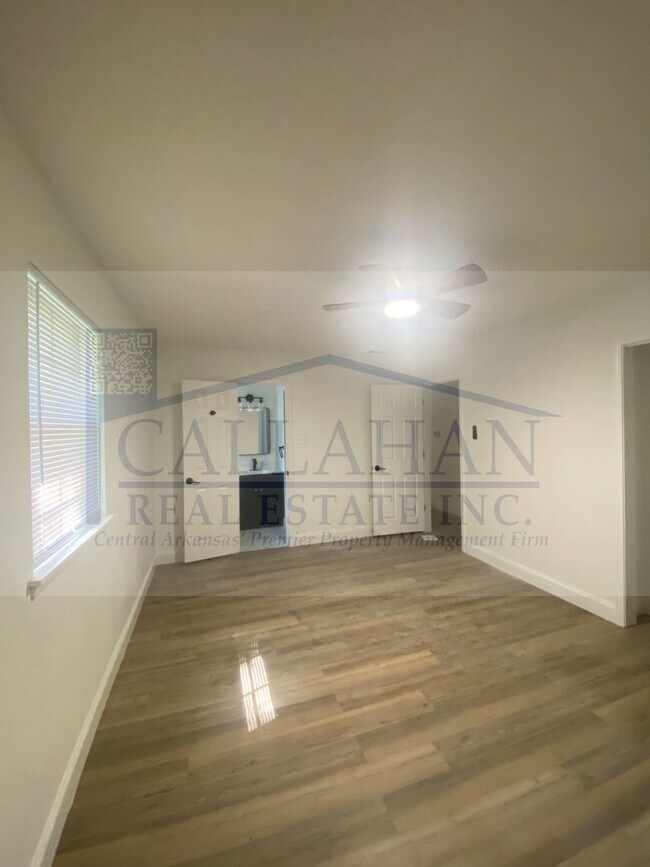 Foto del edificio - Southwest LR 4 Bedroom Home