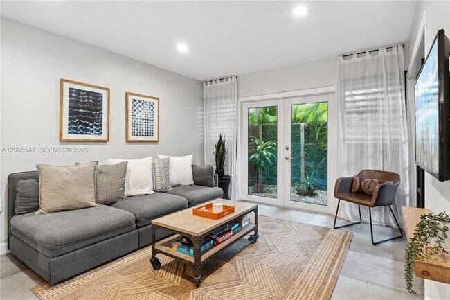 Building Photo - 3143 Virginia St