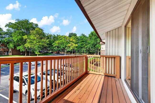 Foto del edificio - 1536 Springlet Ct