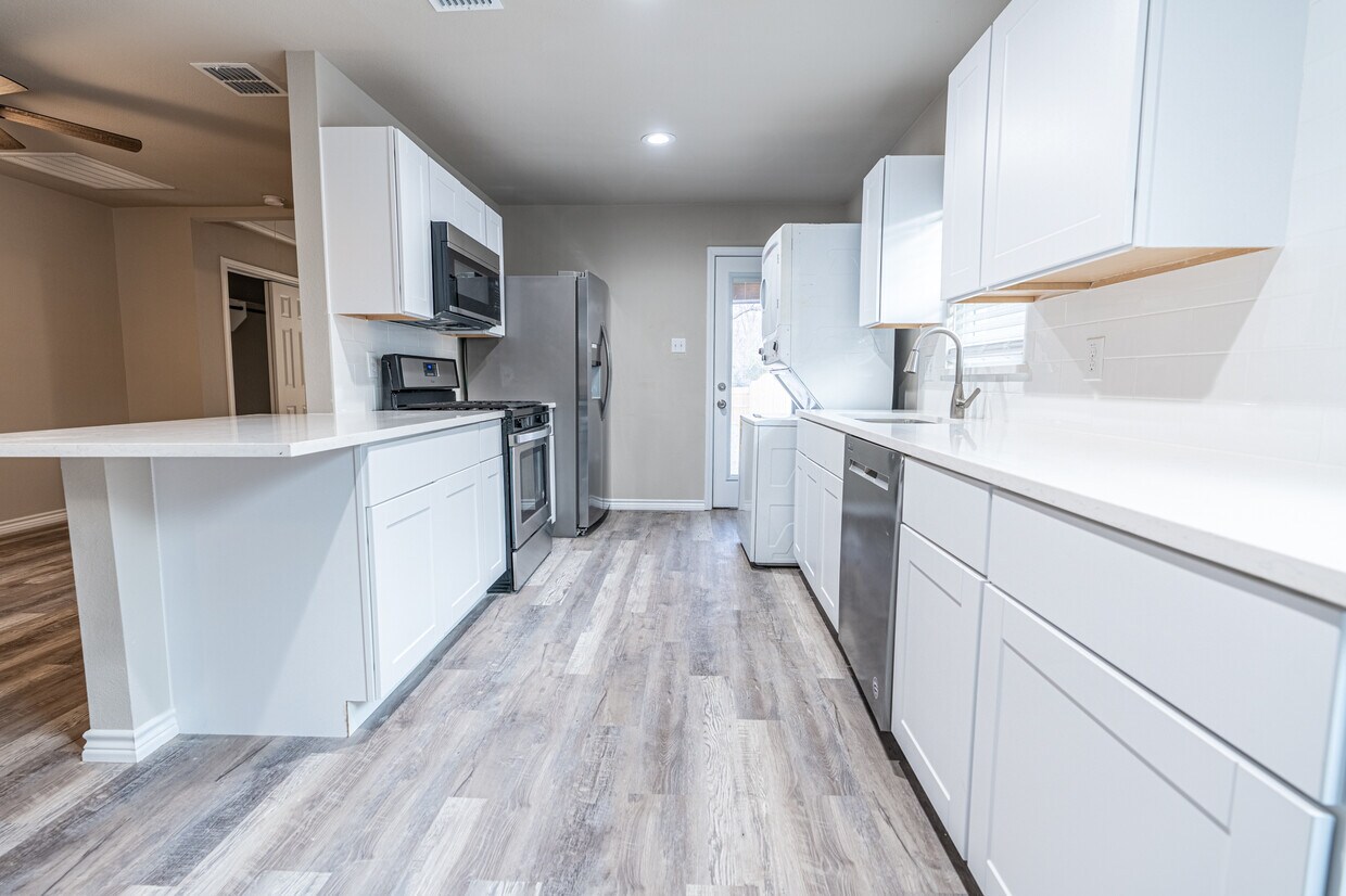 Foto principal - 1821 Dillard St