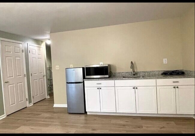 Foto del edificio - 13118 Ashnut Ln