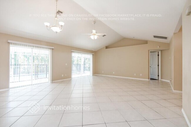 Building Photo - 17081 Caloosa Trace Cir