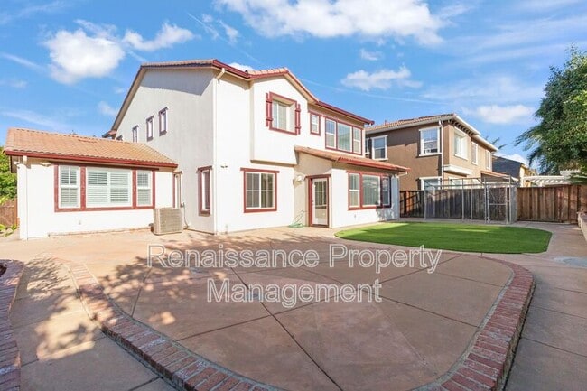 Building Photo - 785 Ellerbrook St
