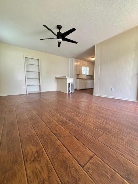 Foto del edificio - 519 McGuire Ln
