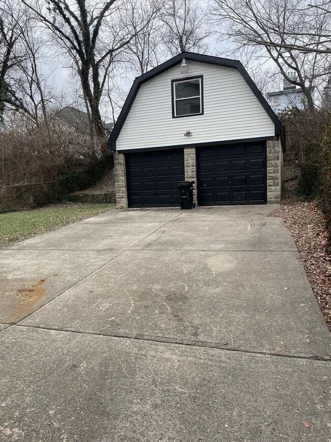 Photo - Three bedroom single family home!