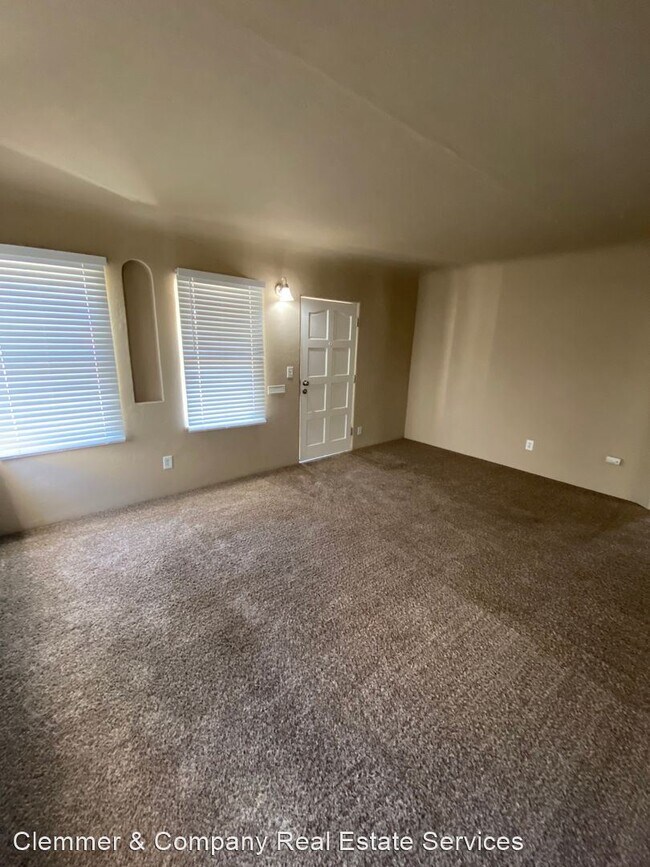 Foto del edificio - 3 br, 1 bath House - 218 Linda Vista Dr.
