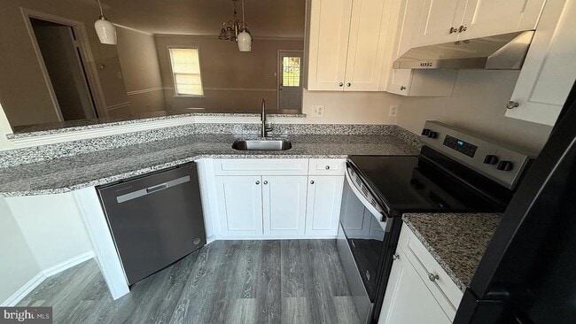 Foto del edificio - 18715 Martins Landing Dr