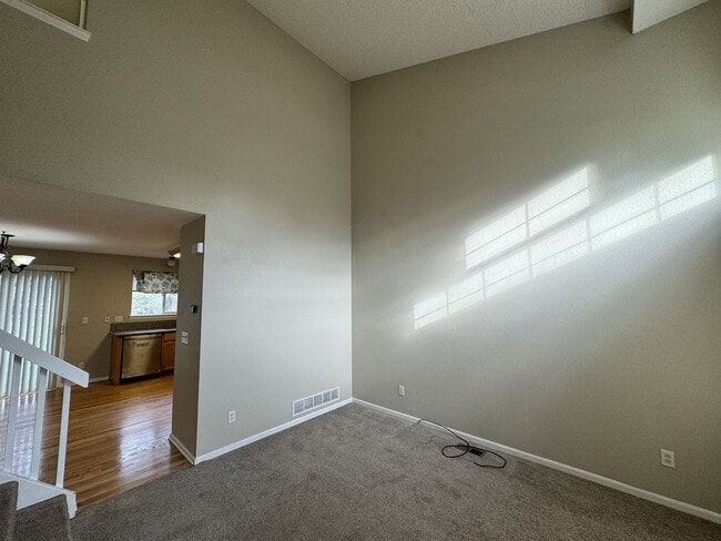 Foto del edificio - 5243 S Jericho St