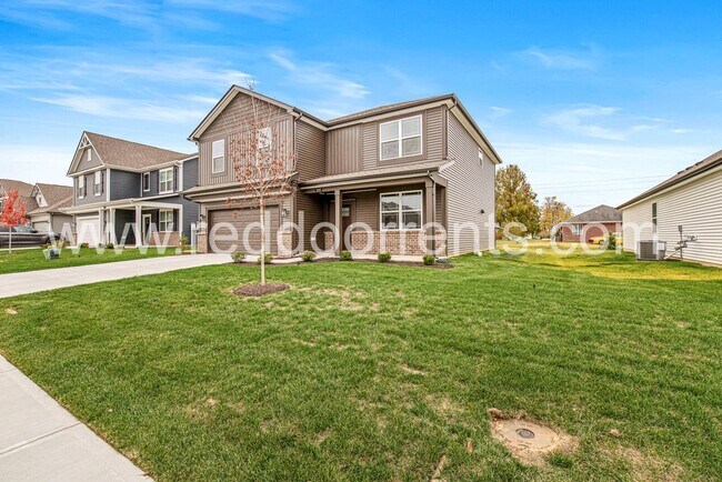 Foto del edificio - ? Move In Now and Get 6 Months of the Resi...