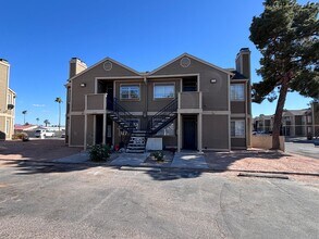 Building Photo - 2686 Aarondavid Dr