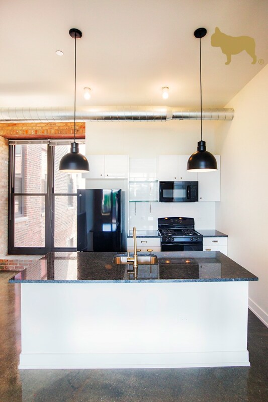 Foto del edificio - 1509 W 15th St