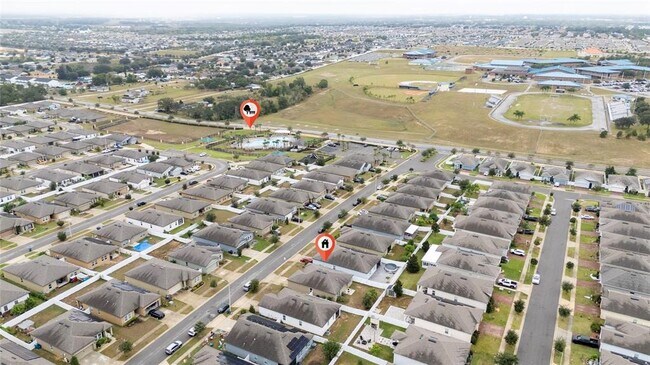 Foto del edificio - 901 Orchid Grove Blvd