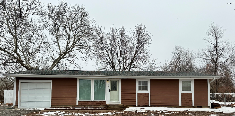 Primary Photo - 1526 NE 46th St