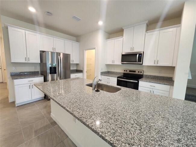 Foto del edificio - 4429 Small Creek Rd