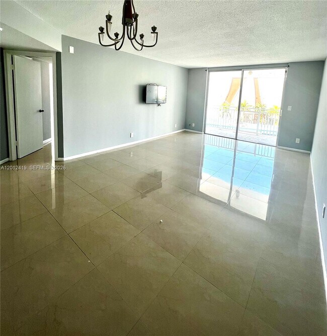 Foto del edificio - 1801 S Ocean Dr