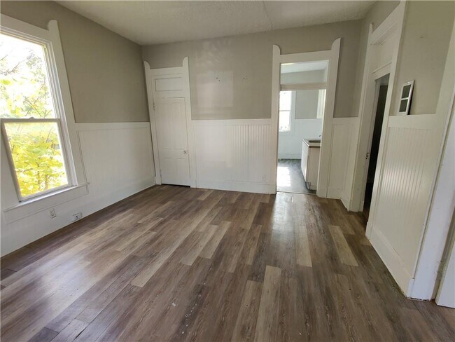 Foto del edificio - 563 W Taylor St
