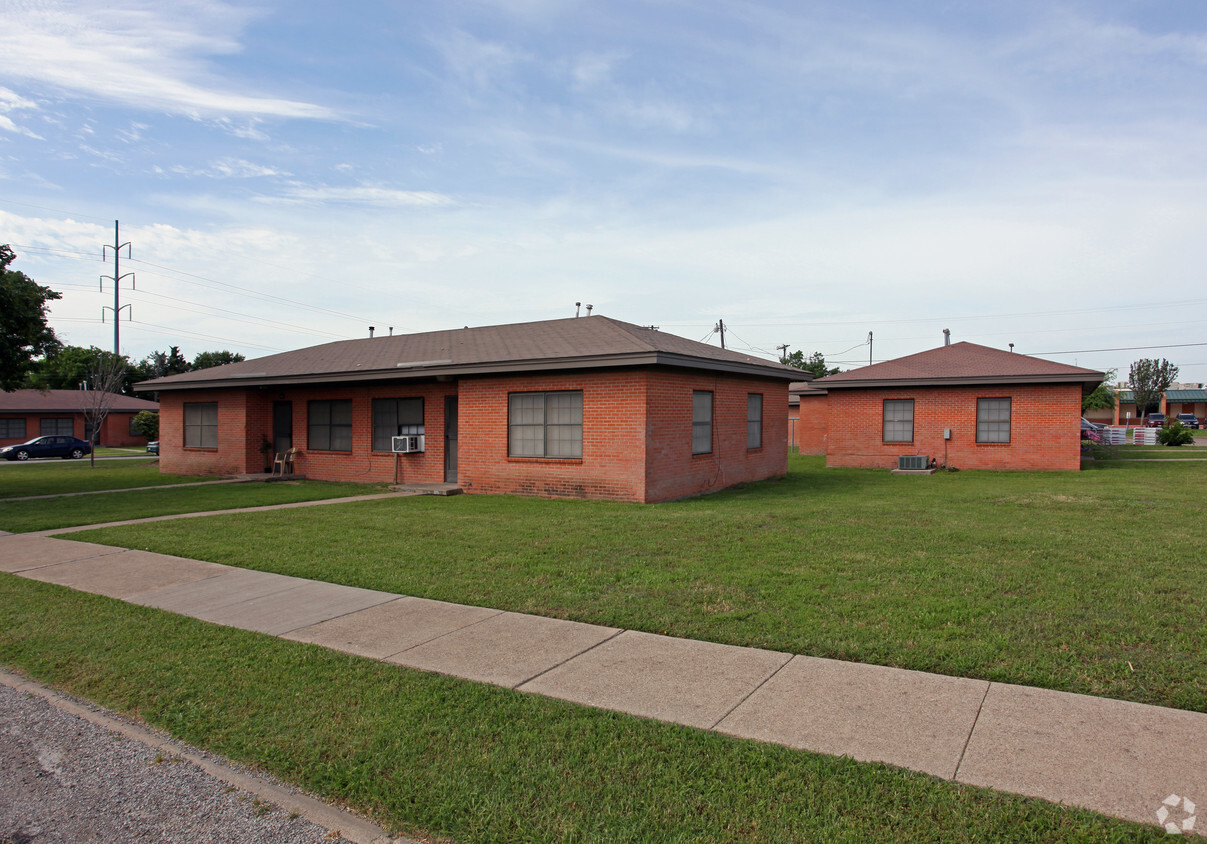 Foto del edificio - Waxahachie Housing Authority