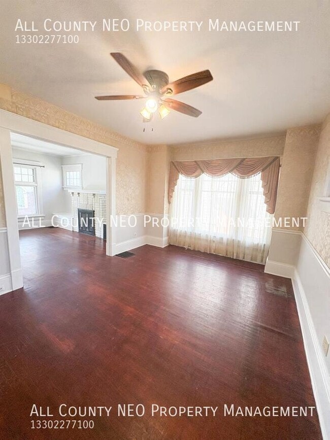 Foto del edificio - 818 Brown Ave NW