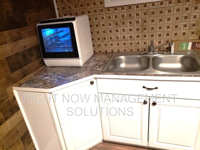 Foto del edificio - 202 S Middleton Rd