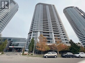 Building Photo - 151 Village Green Square